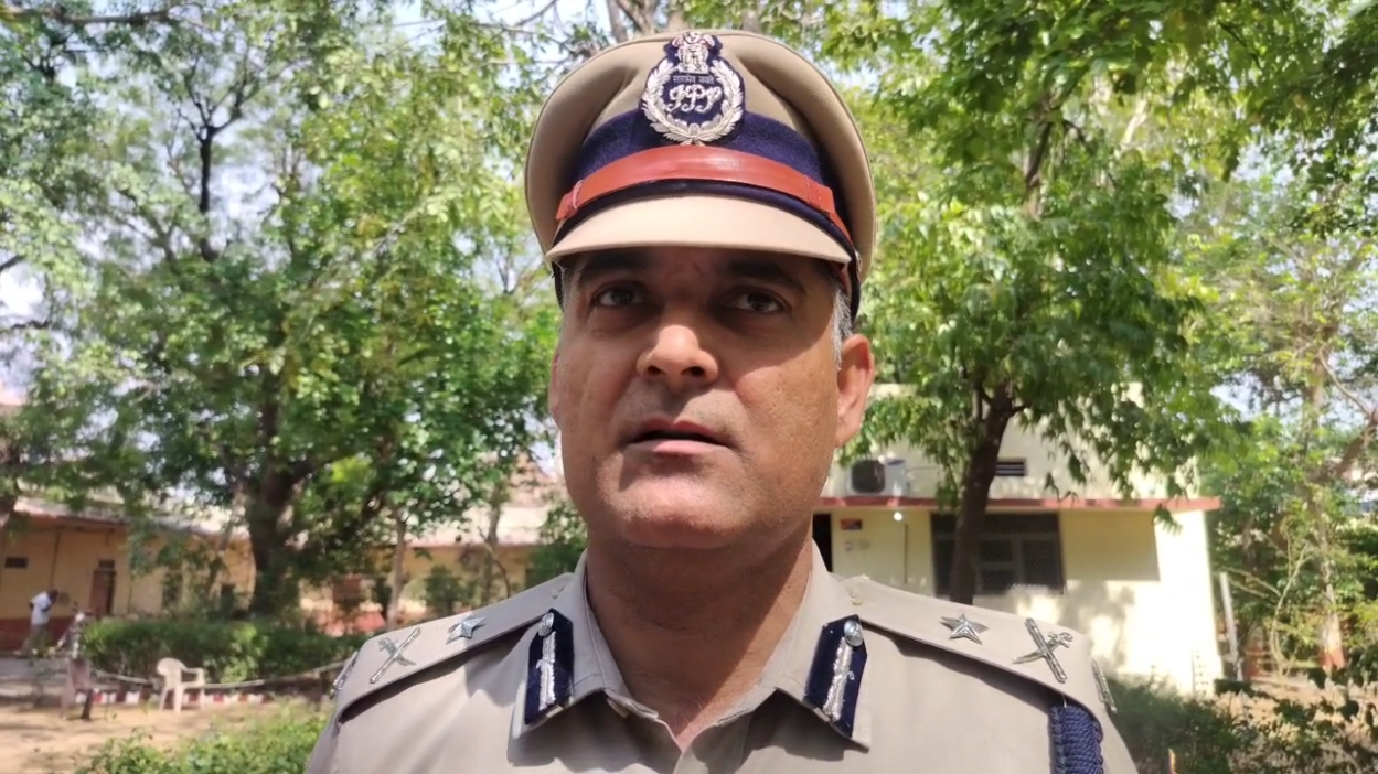 Alwar//पुलिस लाइन में आयोजित हेड कांस्टेबल से एएसआई के प्रमोशन प्रक्रिया को परखा।