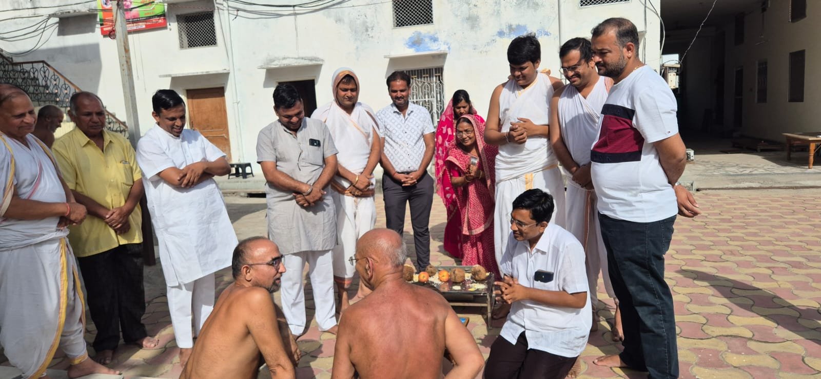 TONK// टोंक में आचार्य वर्धमान सागर जी ने दिया संदेश — धर्म और शास्त्र की रक्षा ही सच्चा धन